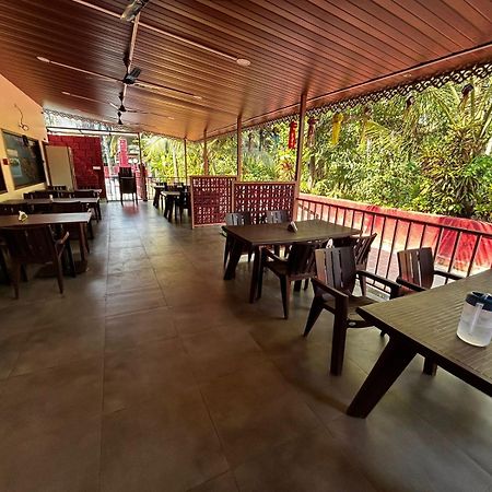 Srushti Sea Villa Resort Diveagar Ngoại thất bức ảnh